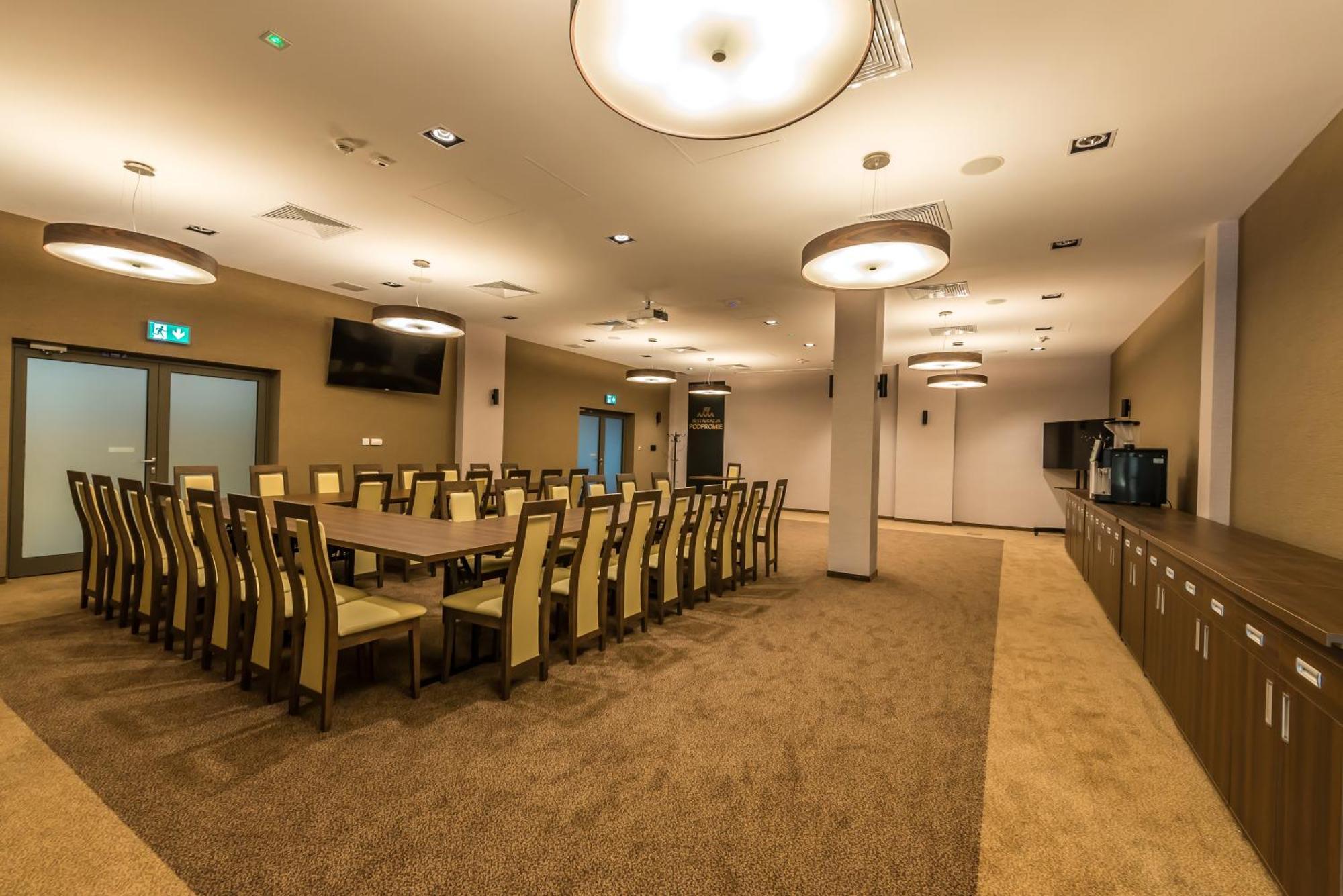 Apart Hotel 12 Rzeszow Luaran gambar