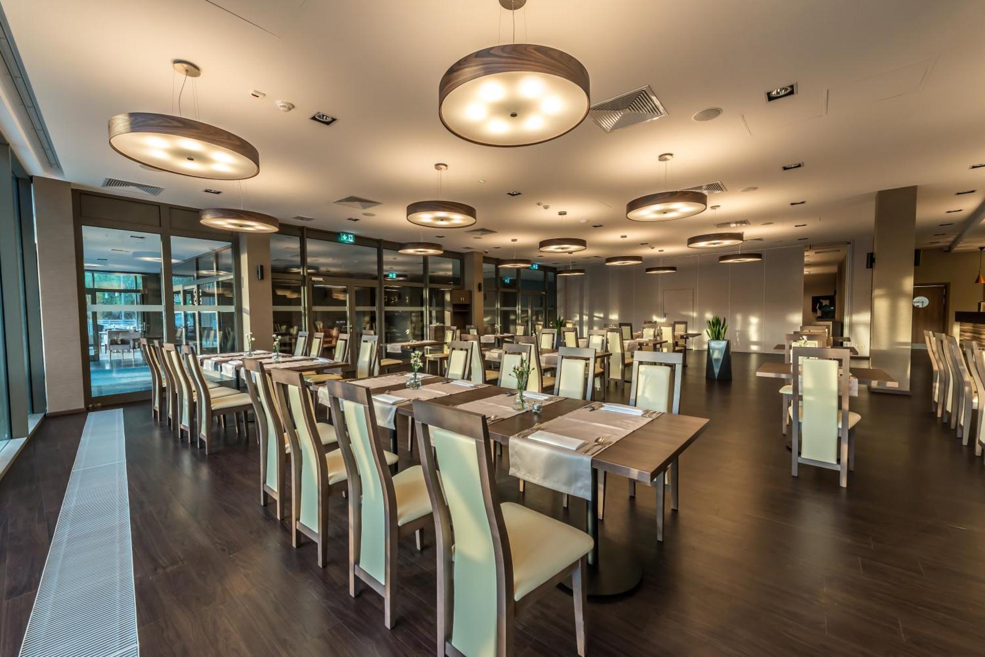 Apart Hotel 12 Rzeszow Luaran gambar