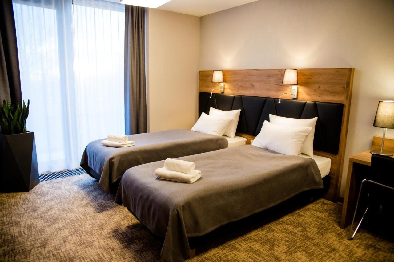 Apart Hotel 12 Rzeszow Luaran gambar