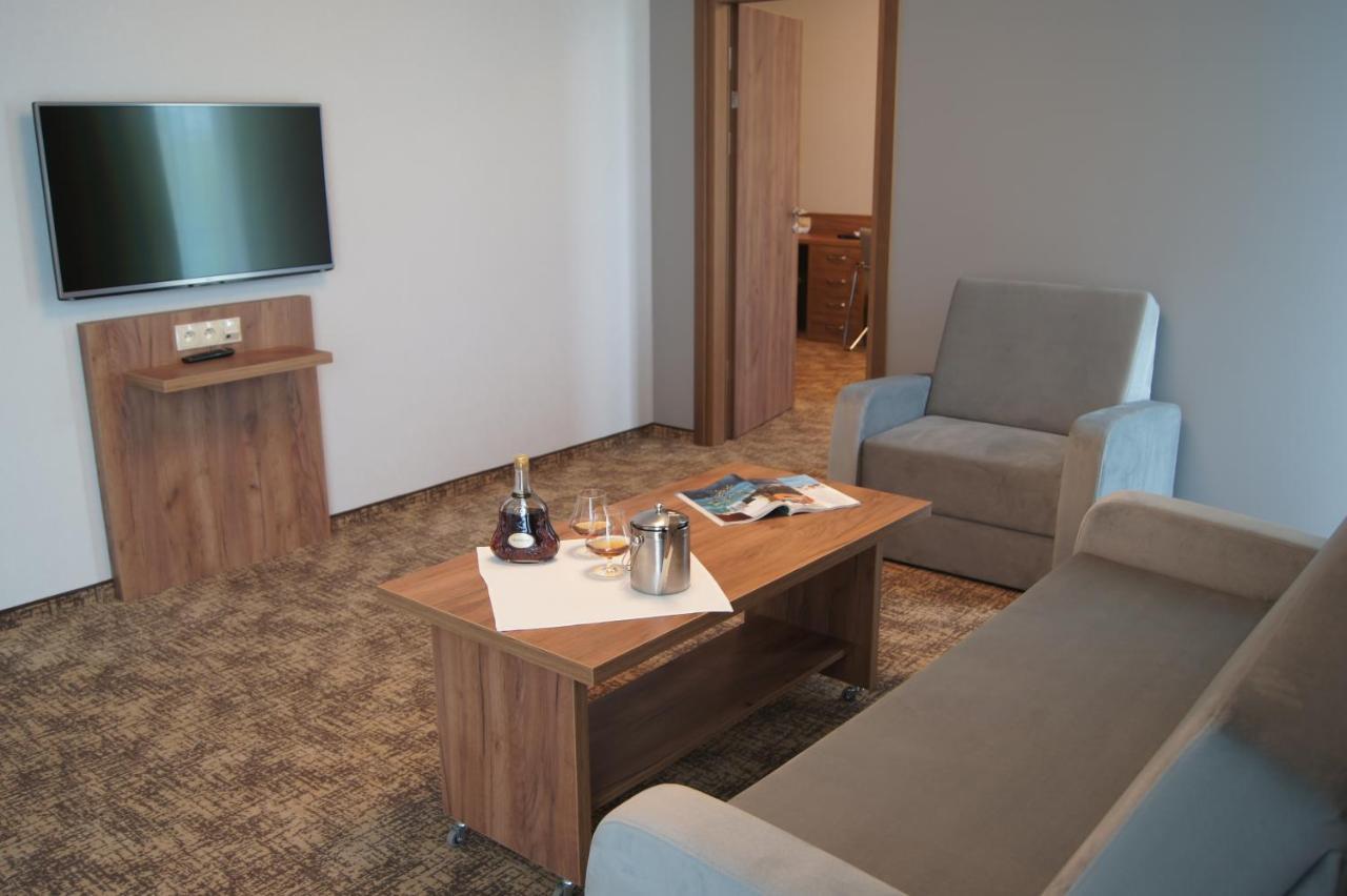 Apart Hotel 12 Rzeszow Luaran gambar